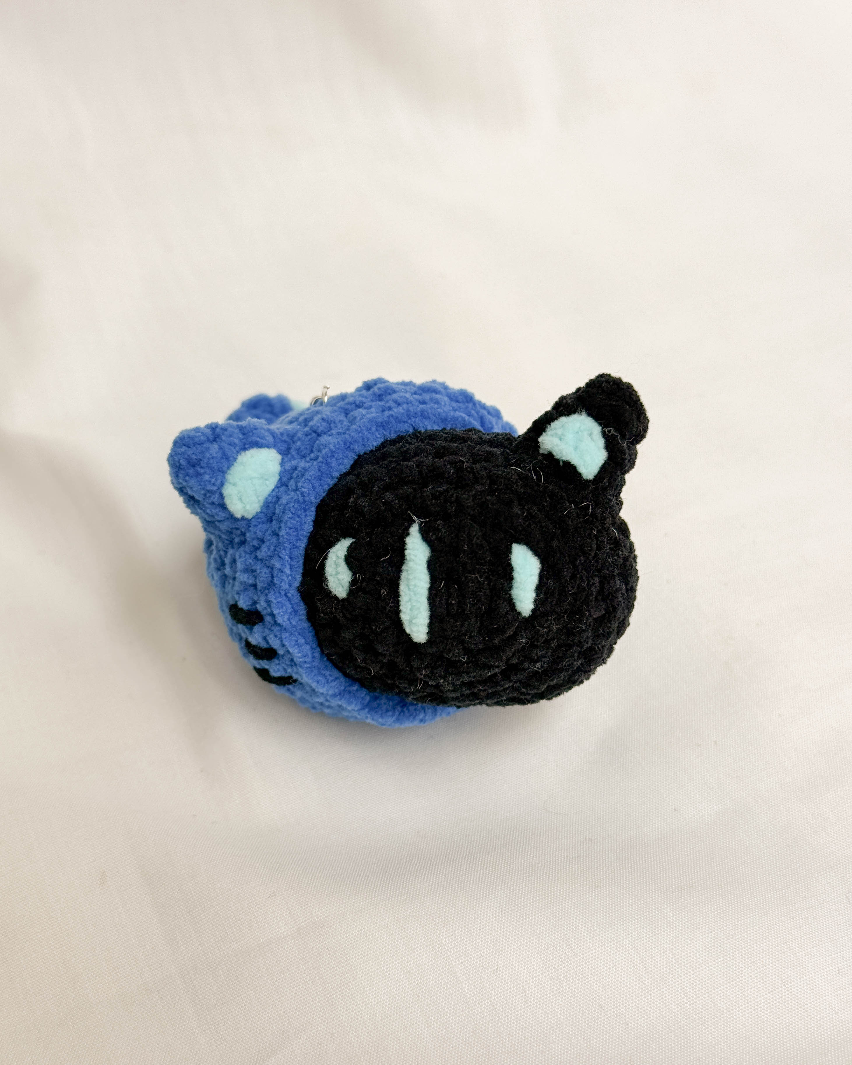 VALOCATS Omen Keychain